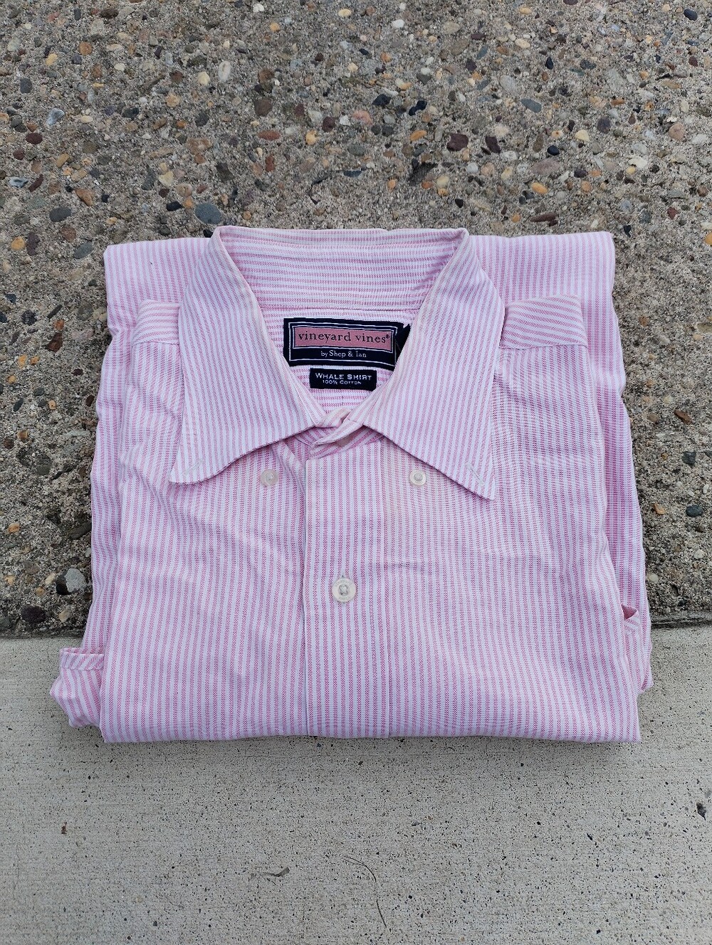 Vineyard Vines Men's Pink Striped Shirt